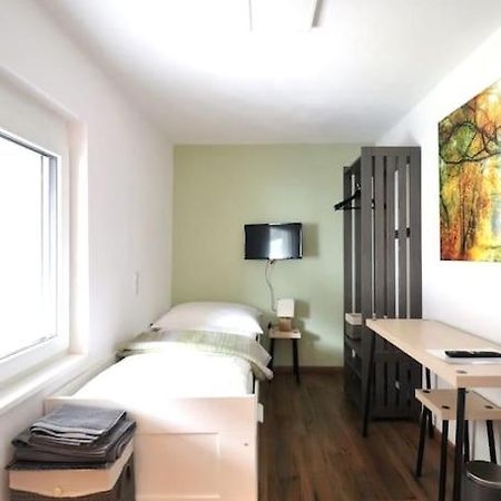 Schickes Zimmer Mit Top-Ausstattung In Idealer Lage Φελτκίρχ Εξωτερικό φωτογραφία